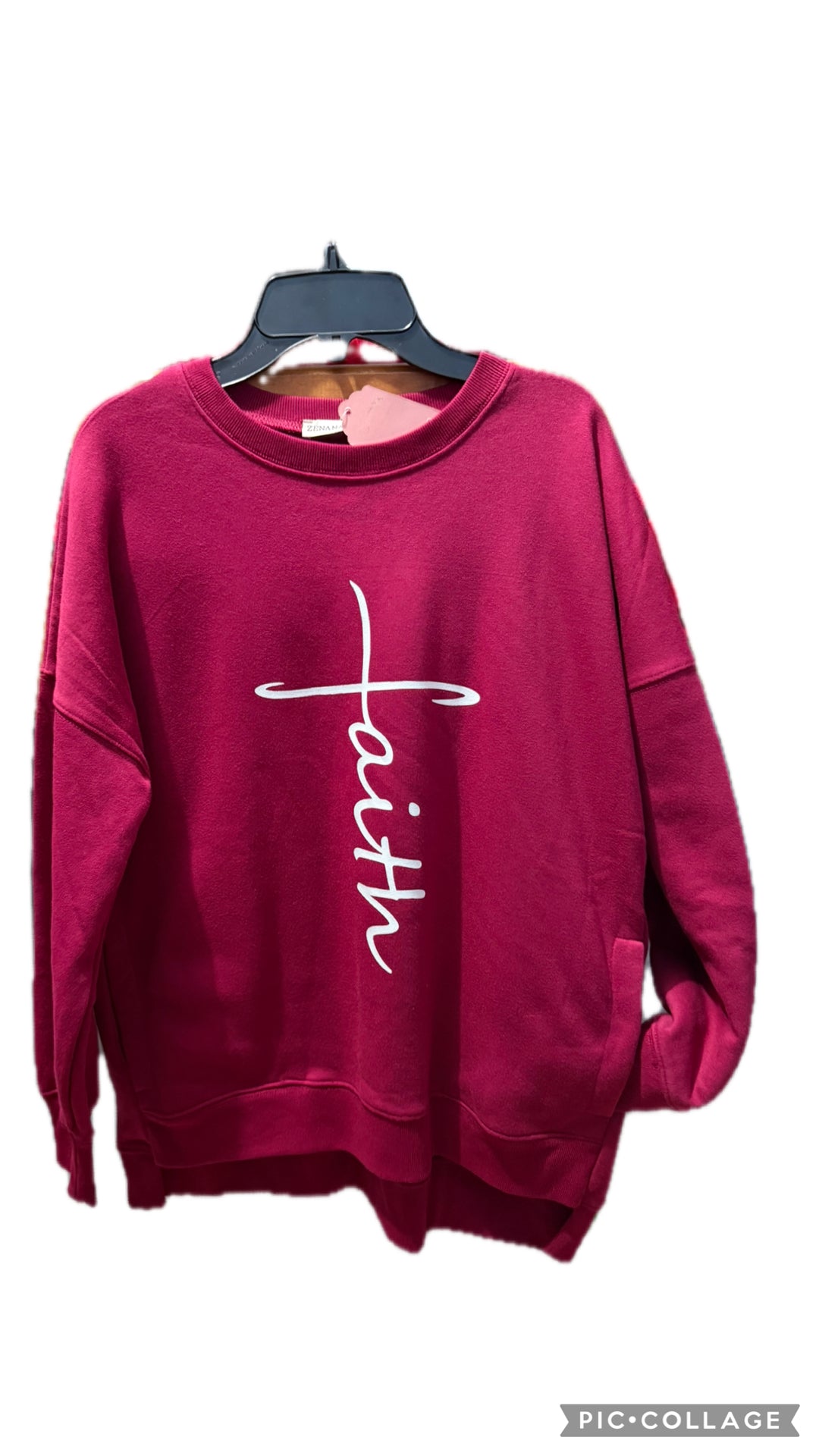 Faith Pocketed sweatshirt SHIPPING INCLUDED