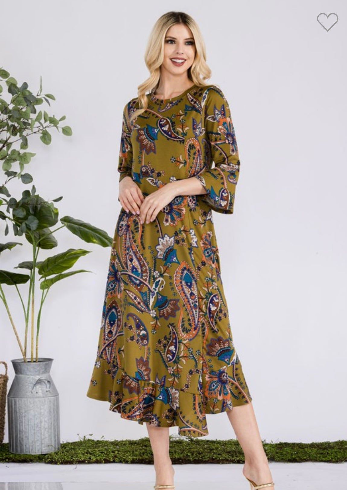 Celeste Olive pockets midi dress